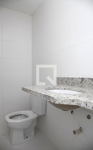 Apartamento à venda com 83m², 2 quartos e 1 vagaBanheiro Quarto 2 Suíte