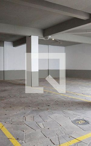 Apartamento à venda com 83m², 2 quartos e 1 vagaBox Estacionamento