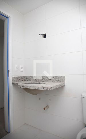Apartamento à venda com 83m², 2 quartos e 1 vagaBanheiro Quarto 1 Suíte
