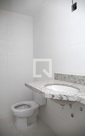 Apartamento à venda com 83m², 2 quartos e 1 vagaBanheiro Quarto 2 Suíte