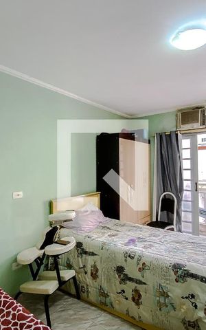 Casa à venda com 176m², 3 quartos e 2 vagasQuarto 2 - Suíte
