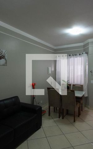 Casa de condomínio à venda com 70m², 2 quartos e 1 vaga Casa de condomínio à venda com 70m², 2 quartos e 1 vagaSala