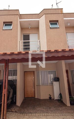 Casa de condomínio à venda com 70m², 2 quartos e 1 vaga Casa de condomínio à venda com 70m², 2 quartos e 1 vagaVaga