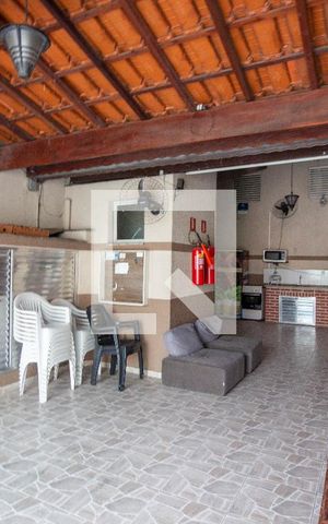 Casa de condomínio à venda com 70m², 2 quartos e 1 vaga Casa de condomínio à venda com 70m², 2 quartos e 1 vagaÁrea comum - Churrasqueira