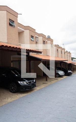 Casa de condomínio à venda com 70m², 2 quartos e 1 vaga Casa de condomínio à venda com 70m², 2 quartos e 1 vagaÁrea comum