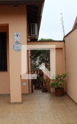 Casa à venda com 250m², 2 quartos e 2 vagasGaragem