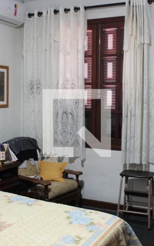 Casa à venda com 250m², 2 quartos e 2 vagasQuarto 2