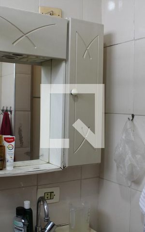 Casa à venda com 250m², 2 quartos e 2 vagasBanheiro da Suíte
