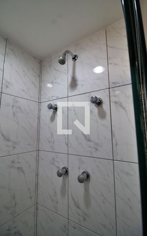 Apartamento à venda com 152m², 4 quartos e 4 vagas Apartamento à venda com 152m², 4 quartos e 4 vagasBanheiro do Quarto 1