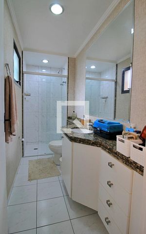 Apartamento à venda com 152m², 4 quartos e 4 vagas Apartamento à venda com 152m², 4 quartos e 4 vagasBanheiro do Quarto 1