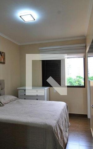 Apartamento à venda com 152m², 4 quartos e 4 vagas Apartamento à venda com 152m², 4 quartos e 4 vagasQuarto 1