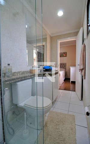 Apartamento à venda com 152m², 4 quartos e 4 vagas Apartamento à venda com 152m², 4 quartos e 4 vagasBanheiro do Quarto 1