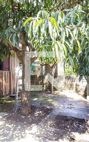 Casa à venda com 28m², 1 quarto e 1 vaga Casa à venda com 28m², 1 quarto e 1 vagaGaragem
