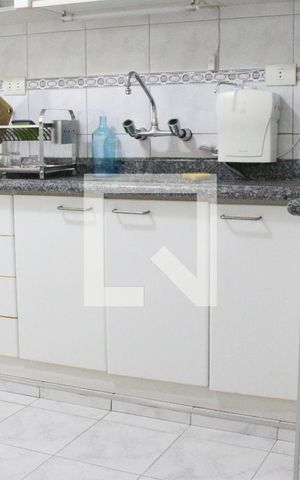 Casa à venda com 180m², 4 quartos e 3 vagasCozinha
