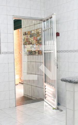 Casa à venda com 180m², 4 quartos e 3 vagasCozinha