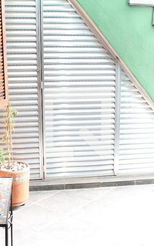 Casa à venda com 180m², 4 quartos e 3 vagasÁrea externa