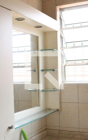 Casa à venda com 180m², 4 quartos e 3 vagasBanheiro