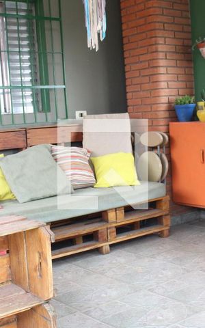 Casa à venda com 180m², 4 quartos e 3 vagasÁrea comum