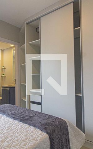 Studio para alugar com 38m², 1 quarto e sem vaga Studio para alugar com 38m², 1 quarto e sem vagaQuarto