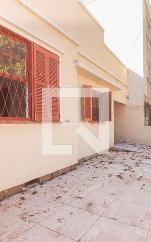 Casa à venda com 330m², 5 quartos e 2 vagasPátio