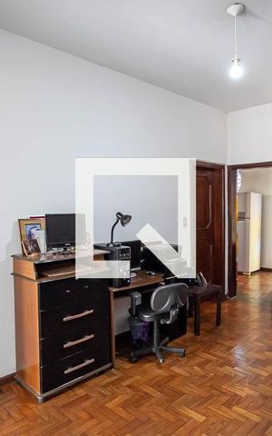 Casa para alugar com 200m², 4 quartos e 3 vagas Casa para alugar com 200m², 4 quartos e 3 vagasSala 2