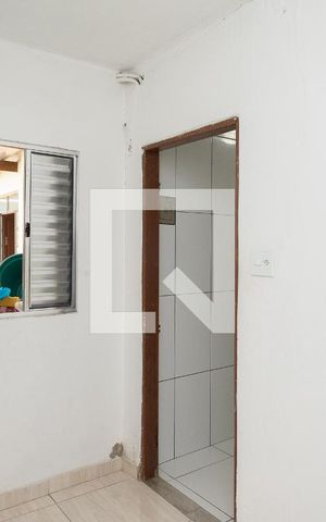 Casa à venda com 228m², 3 quartos e 5 vagas Casa à venda com 228m², 3 quartos e 5 vagasQuarto 2 - Casa 1