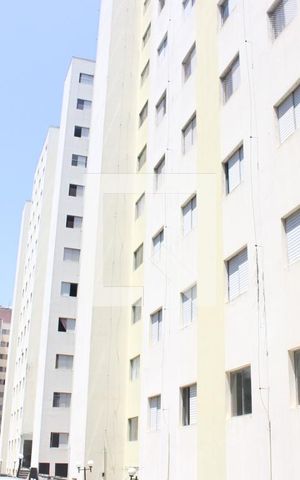 Apartamento para alugar com 55m², 2 quartos e 1 vagaFachada