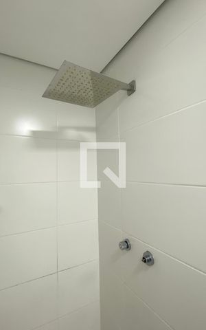 Apartamento para alugar com 59m², 2 quartos e 2 vagasBanheiro Corredor