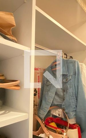 Apartamento à venda com 196m², 3 quartos e 3 vagasCloset Suíte 2