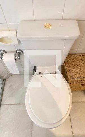 Apartamento à venda com 196m², 3 quartos e 3 vagasBanheiro Suíte 1