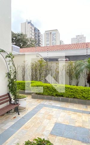 Apartamento à venda com 196m², 3 quartos e 3 vagasÁrea Comum 