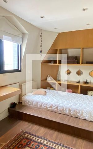 Apartamento à venda com 196m², 3 quartos e 3 vagasSuíte 1