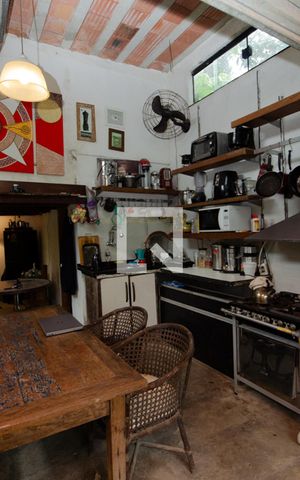 Casa de condomínio à venda com 500m², 1 quarto e sem vagaCozinha