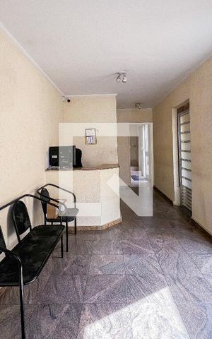 Apartamento para alugar com 45m², 1 quarto e sem vaga Apartamento para alugar com 45m², 1 quarto e sem vagaHall