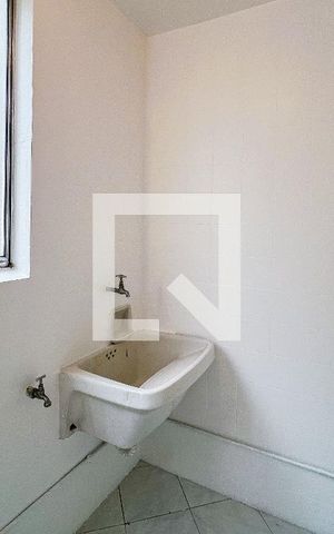 Apartamento para alugar com 45m², 1 quarto e sem vaga Apartamento para alugar com 45m², 1 quarto e sem vagaÁrea de Serviço
