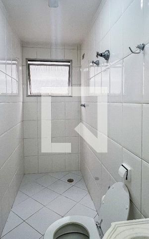 Apartamento para alugar com 45m², 1 quarto e sem vaga Apartamento para alugar com 45m², 1 quarto e sem vagaBanheiro