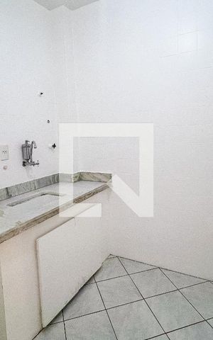 Apartamento para alugar com 45m², 1 quarto e sem vaga Apartamento para alugar com 45m², 1 quarto e sem vagaCozinha