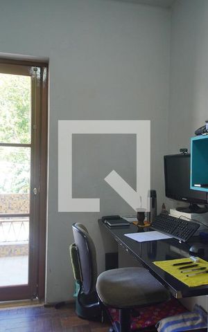 Apartamento à venda com 190m², 4 quartos e sem vagaEscritório