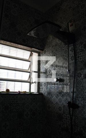 Casa à venda com 337m², 3 quartos e 5 vagasBanheiro suite 1