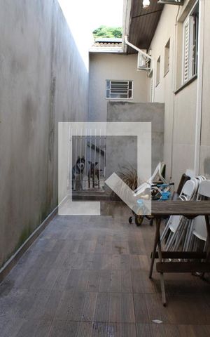 Casa à venda com 337m², 3 quartos e 5 vagasÁrea gourmet e quintal