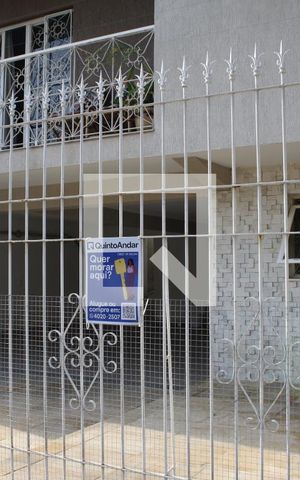 Casa à venda com 337m², 3 quartos e 5 vagasPlaquinha instalada