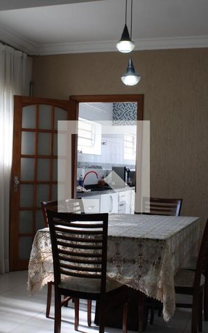 Casa à venda com 337m², 3 quartos e 5 vagasSala de jantar 2