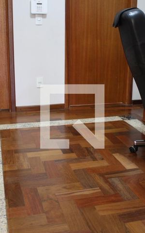 Casa à venda com 337m², 3 quartos e 5 vagasEscritório 2