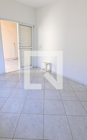 Casa para alugar com 370m², 3 quartos e 1 vaga Casa para alugar com 370m², 3 quartos e 1 vagaQuarto