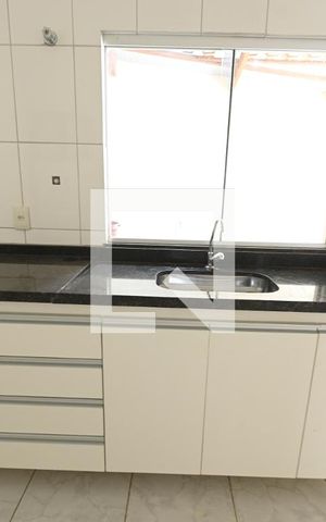 Casa para alugar com 370m², 3 quartos e 1 vaga Casa para alugar com 370m², 3 quartos e 1 vagaCozinha