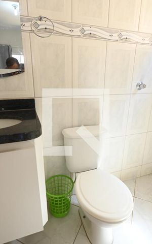 Casa para alugar com 370m², 3 quartos e 1 vaga Casa para alugar com 370m², 3 quartos e 1 vagaBanheiro