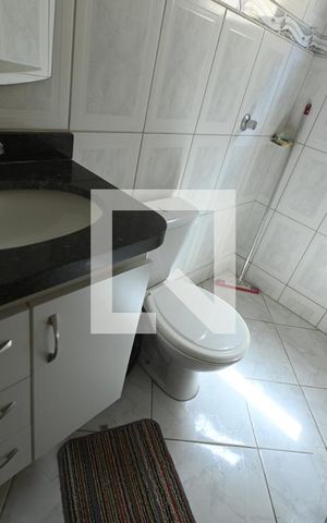 Casa para alugar com 370m², 3 quartos e 1 vaga Casa para alugar com 370m², 3 quartos e 1 vagaBanheiro