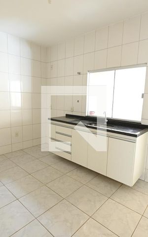 Casa para alugar com 370m², 3 quartos e 1 vaga Casa para alugar com 370m², 3 quartos e 1 vagaCozinha