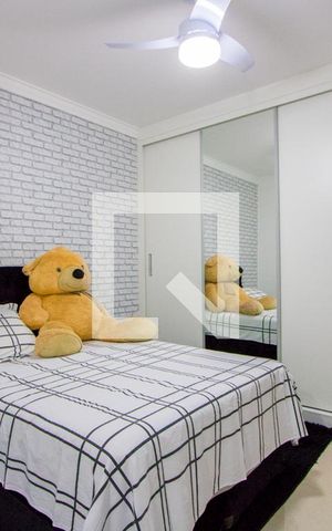 Casa à venda com 143m², 2 quartos e 3 vagas Casa à venda com 143m², 2 quartos e 3 vagasQuarto 2 - Suíte