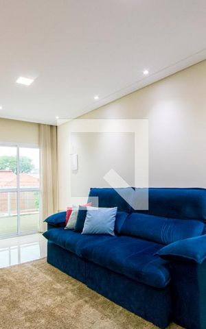 Casa à venda com 143m², 2 quartos e 3 vagas Casa à venda com 143m², 2 quartos e 3 vagasSala